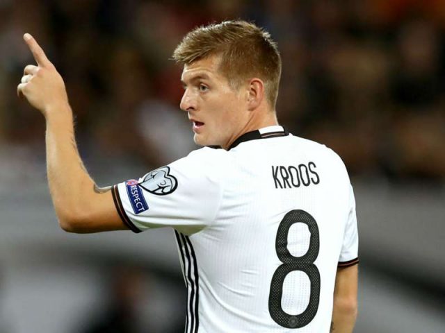 NÓNG: Kroos tháo chạy khỏi ĐKVĐ Champions League
