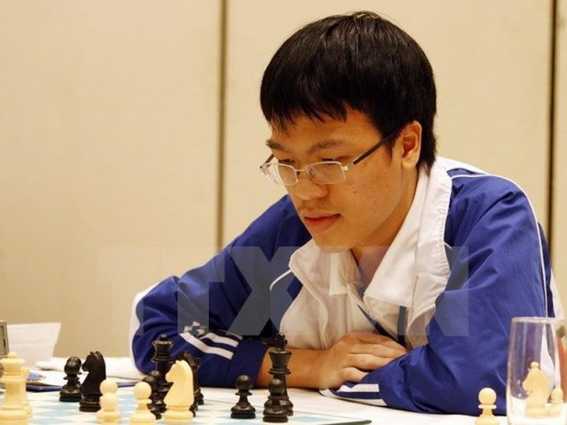 Lê Quang Liêm bất ngờ phải chia điểm với kỳ thủ 16 tuổi