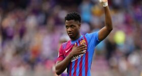 Tin bóng đá chiều 19/10: Barca khó đáp ứng yêu cầu của Ansu Fati Tin bóng đá chiều 19/10: Barca khó đáp ứng yêu cầu của Ansu Fati
