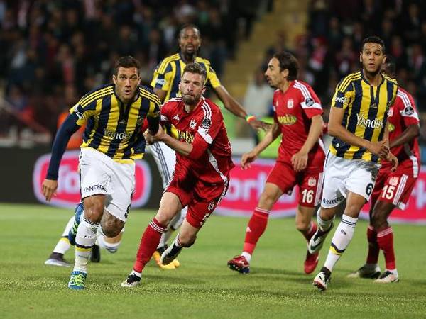 Phân tích kèo Châu Á Fenerbahce vs Sivasspor (00h00 ngày 8/11)