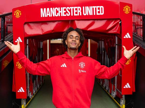 Joshua Zirkzee ghi bàn thắng đầu tiên cho Man United ngày 17/08/2024