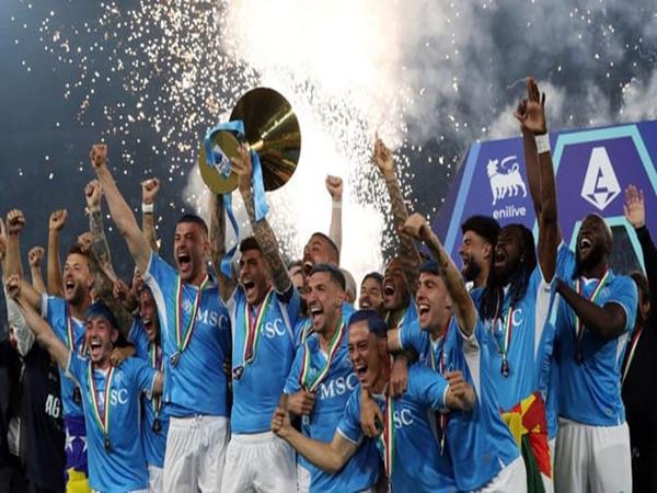 Câu lạc bộ Napoli và những danh hiệu đáng nhớ trong lịch sử