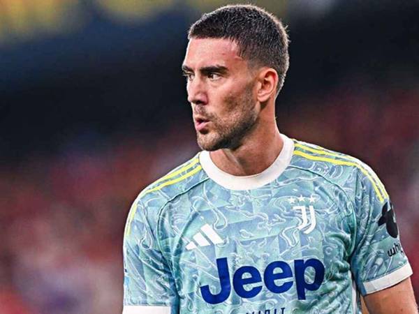 Chuyển nhượng châu Âu: Vlahovic cân nhắc MU và Barca