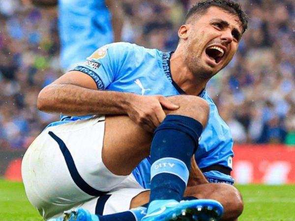 Tin Man City: Rodri bất ngờ gặp vấn đề mới