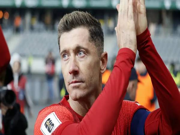 Tin Atletico Madrid: HLV Simeone muốn chiêu mộ Lewandowski
