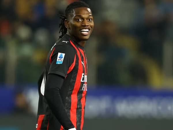 Tin chuyển nhượng: Man United chốt mua cầu thủ Rafael Leao